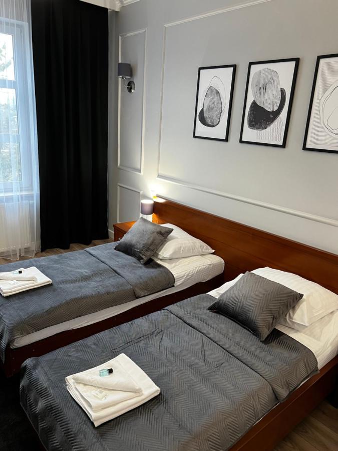 Nad Stara Nida *** Hotel Pinczow Luaran gambar