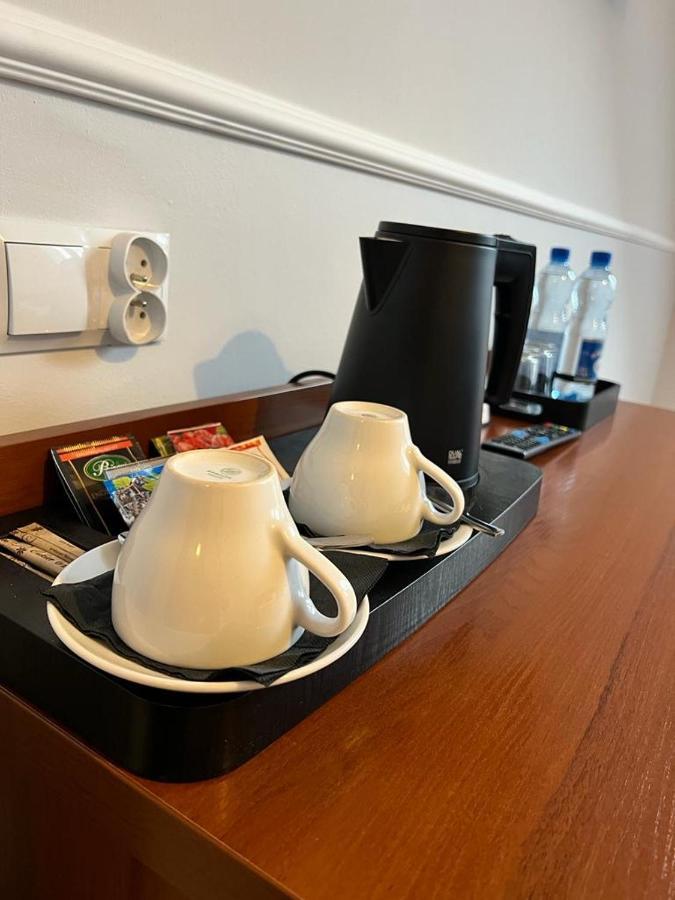 Nad Stara Nida *** Hotel Pinczow Luaran gambar
