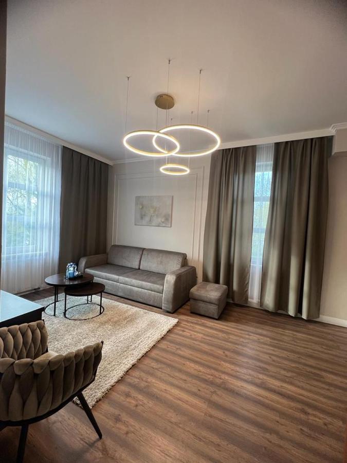 Nad Stara Nida *** Hotel Pinczow Luaran gambar