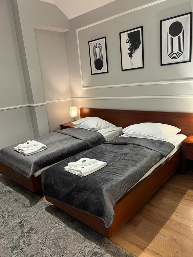 Nad Stara Nida *** Hotel Pinczow Luaran gambar